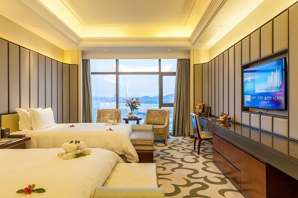 Royal Seaside Hotel And Hot Springs Xiamen Bagian luar foto