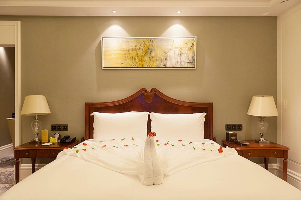 Royal Seaside Hotel And Hot Springs Xiamen Bagian luar foto